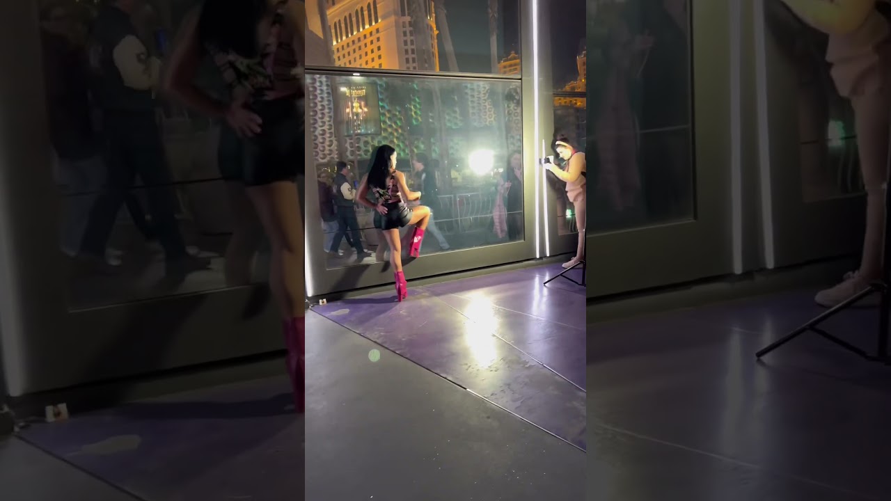 Next Super Model⁉️🤔 #LasVegas #Vegas #Model #supermodel #shorts #foryourpage #cosmopolitan