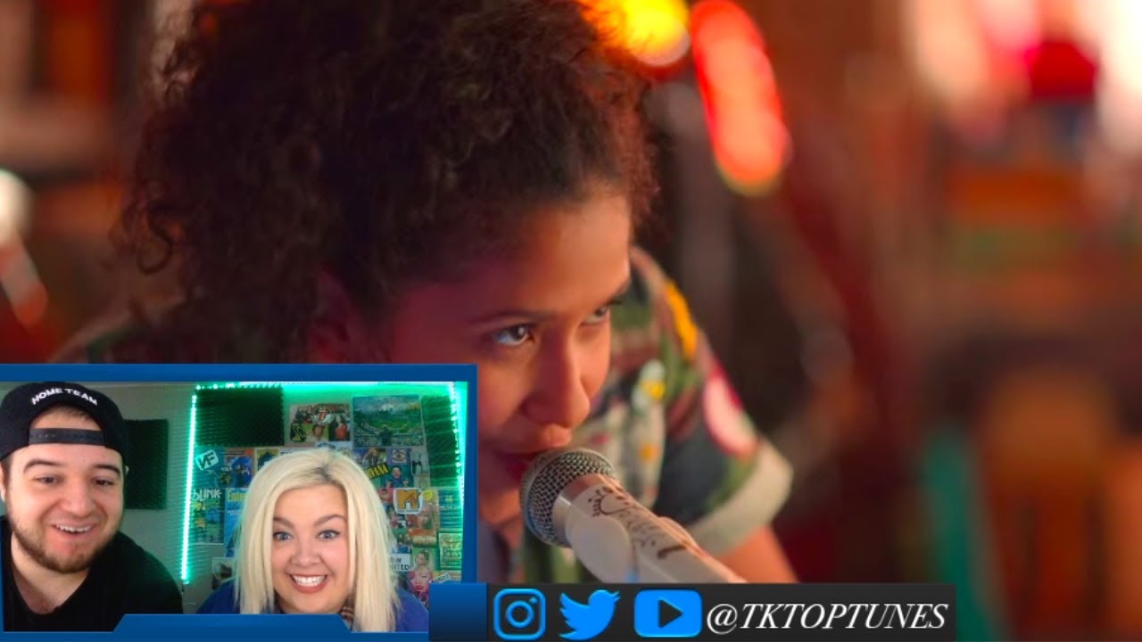 Julie and the Phantoms - Flying Solo | COUPLE REACTION VIDEO