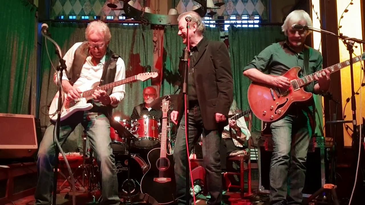 HARD RAIN plays THUNDER ON THE MOUNTAIN (Bob Dylan))