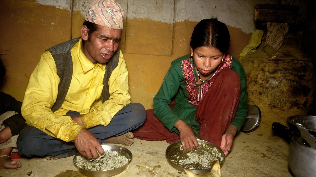 healthy thinking family with fresh food in rural Nepal || dharme brother's family in the village ||