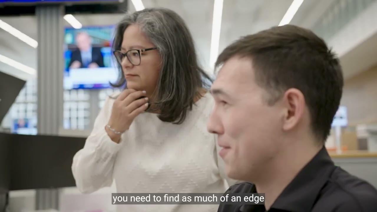 Behind the scenes of a crude oil analyst: Casey’s story