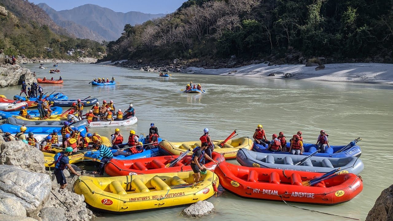 River Rafting In Rishikesh (Marine Drive - Malakunthi 26kM)