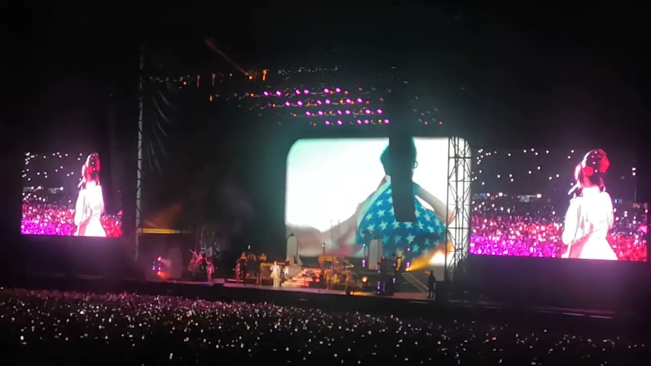 Lana del Rey live @ Cdmx 2023 - Ride
