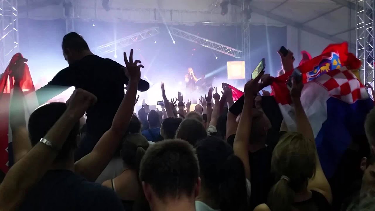 Marko Perković Thompson - Bojna Čavoglave (Rujanfest 2015) HD
