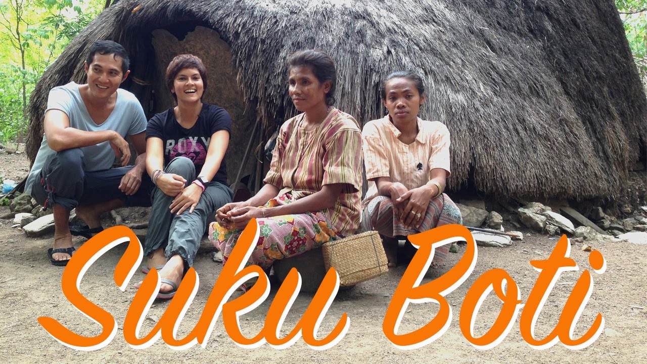 Keunikan suku Boti