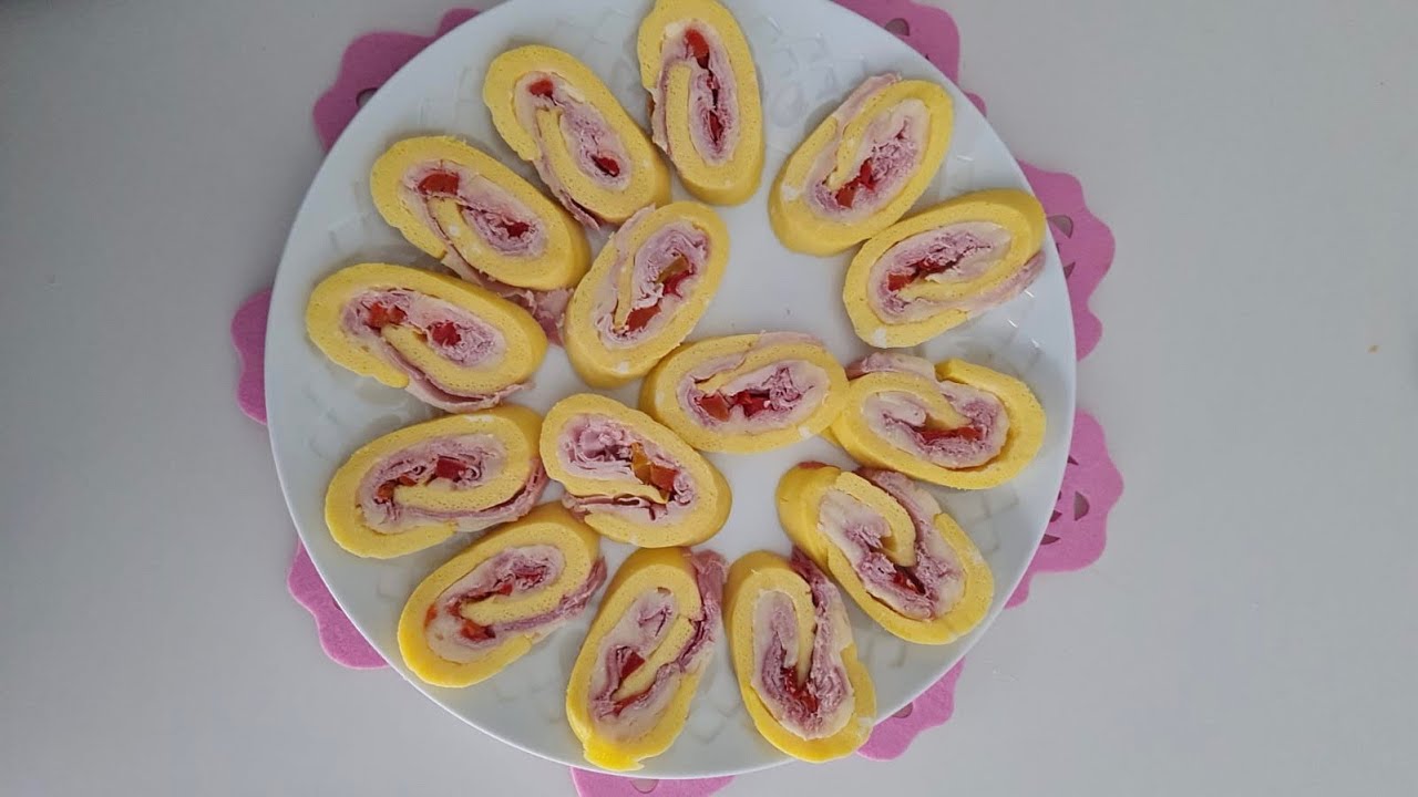rotolo di frittata farcito