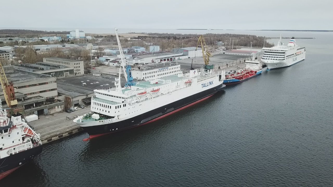 M/S Victoria I & Sea Wind at Paljassaare