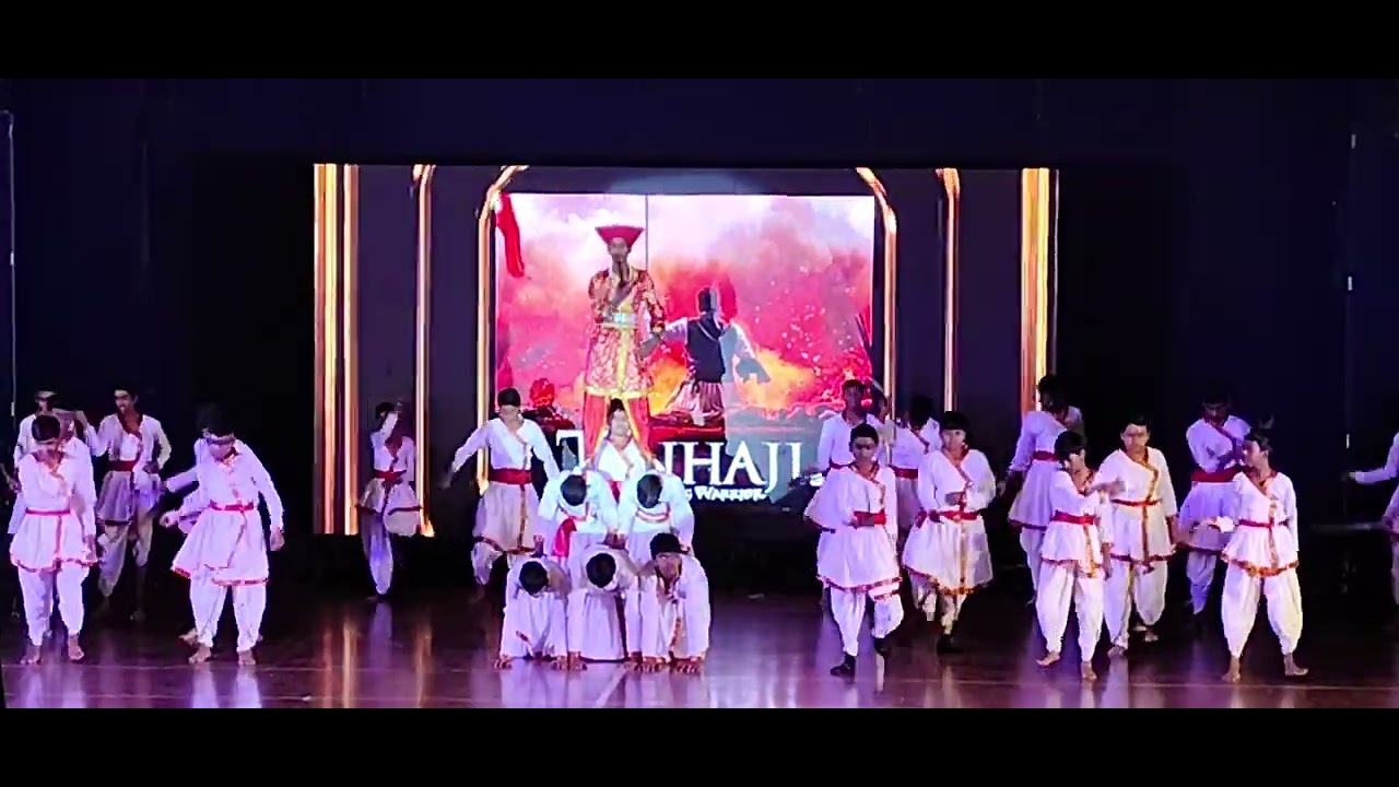Chhatrapati Shivaji and function dance 