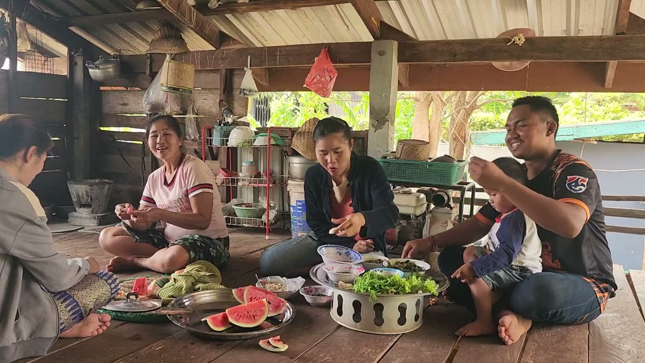 กินข้าวอยู่บ้านไหม​แซ่บๆ
