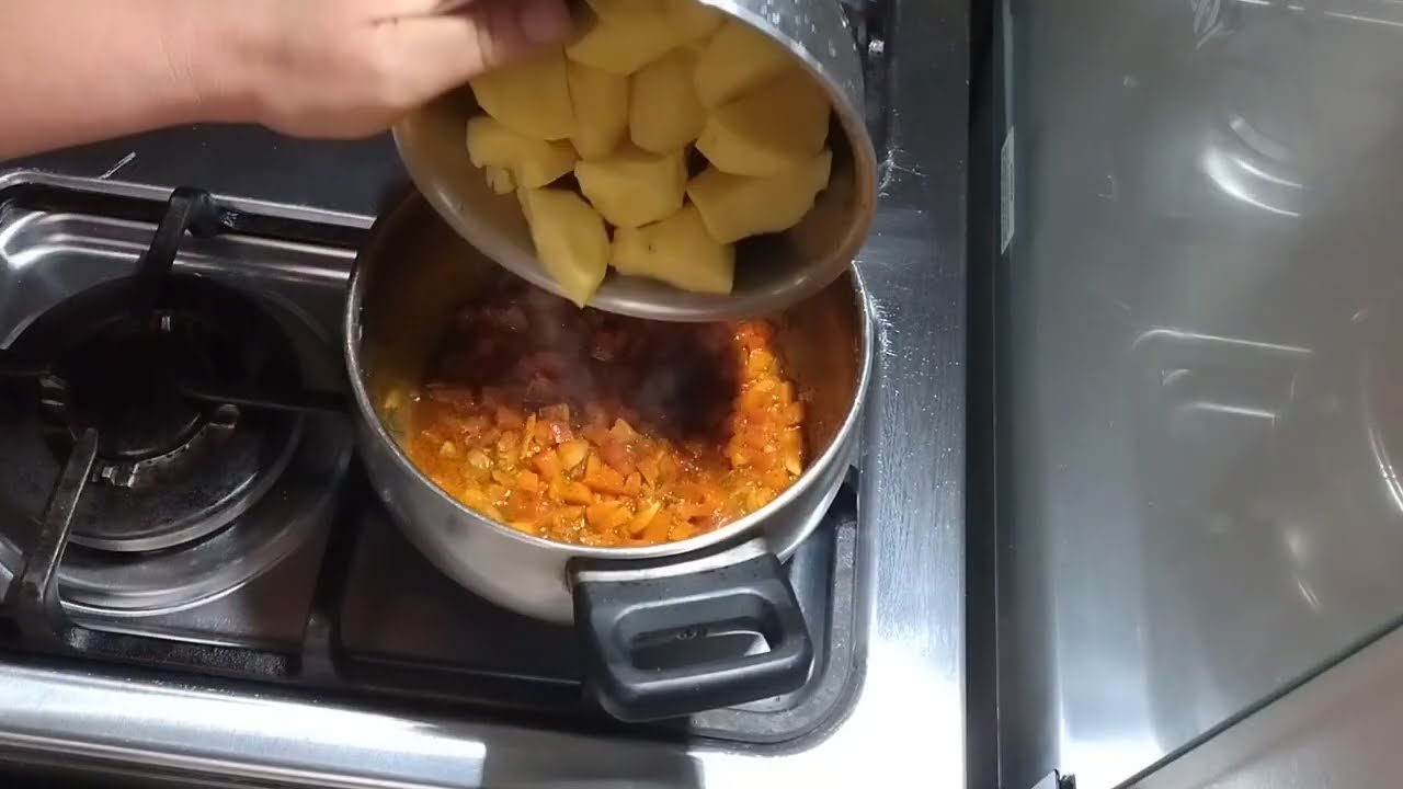 Chupe de atún en lata, a mi estilo#food#recetasfaciles#viraleshorts#atún#espagueti#viralvideo#viral 