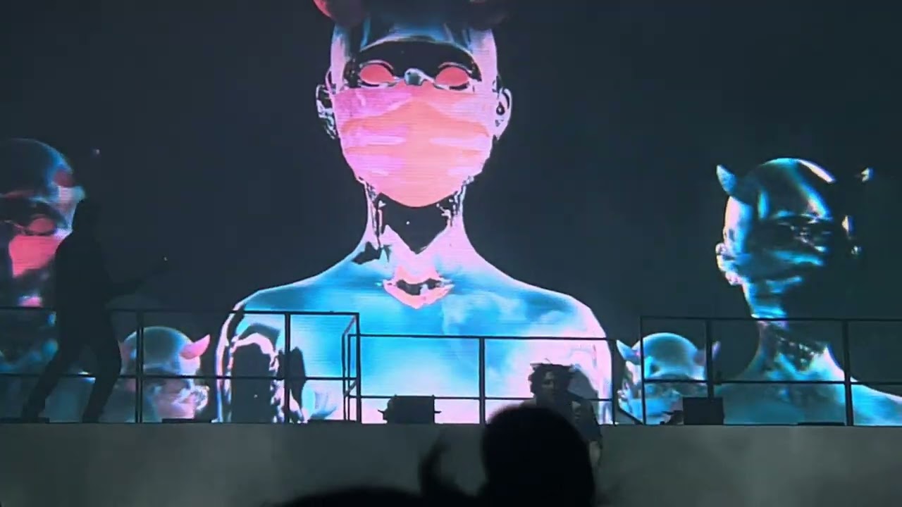 Bring Me The Horizon - Parasite Eve (With The Mystery of the Bulgarian Voices)(Live @ Hills of Rock)
