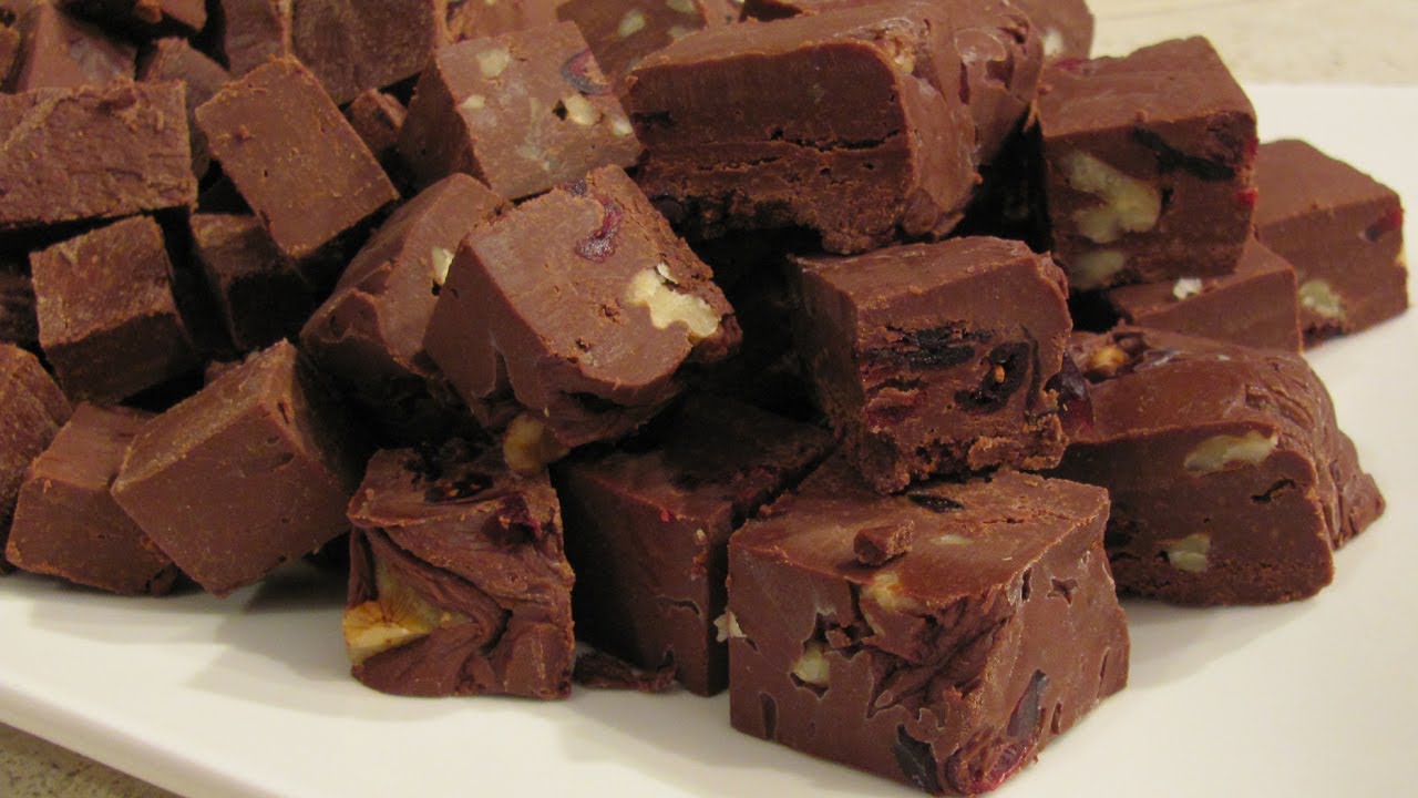 Quick Fudge | Easy Fudge Recipe | Ghirardelli Chocolate