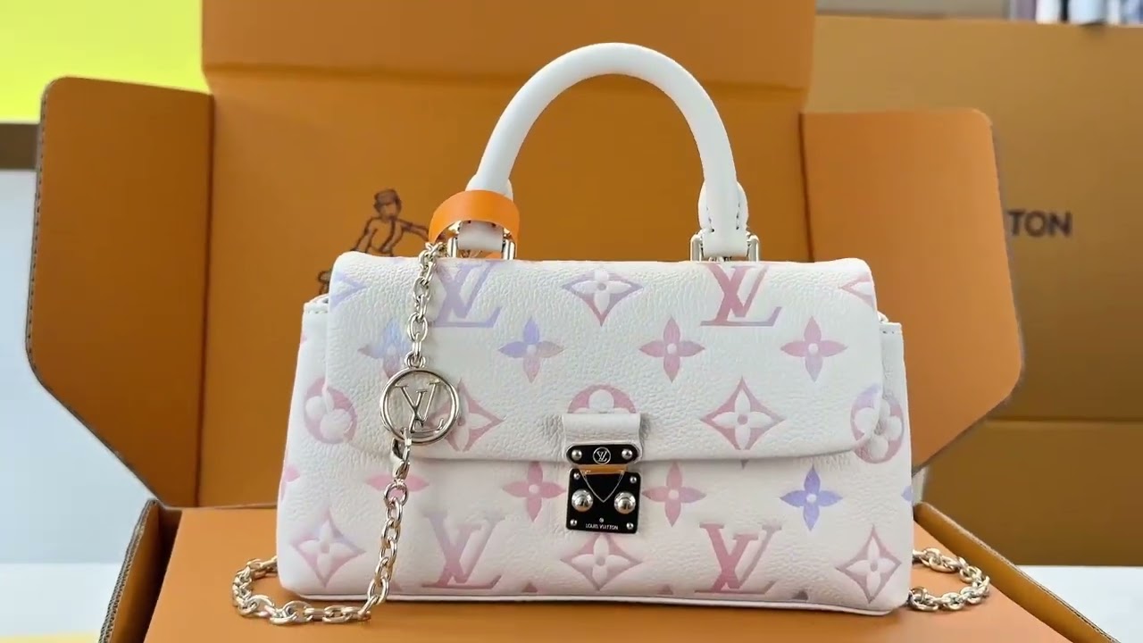 ACELUXS Authentic classic bags display |#aceluxs#aceluxscom#luxurybag#luxurybags