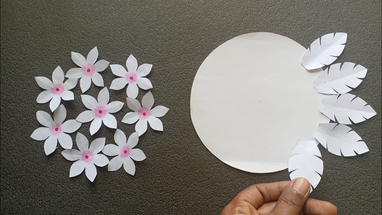 Paper wall hanging 😁|Diy paper crafts #diy #craft #wallhanging 