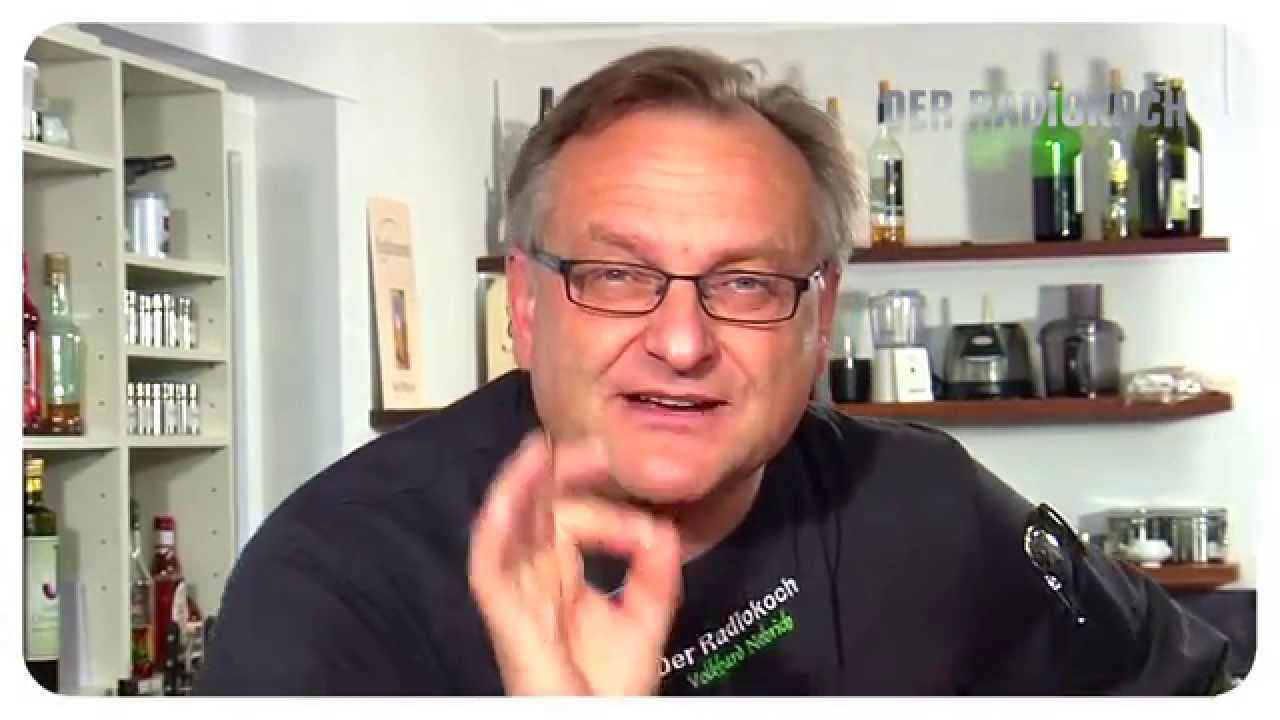 Geschmorte Kalbshaxe mit Gemüsen und Kartoffeln