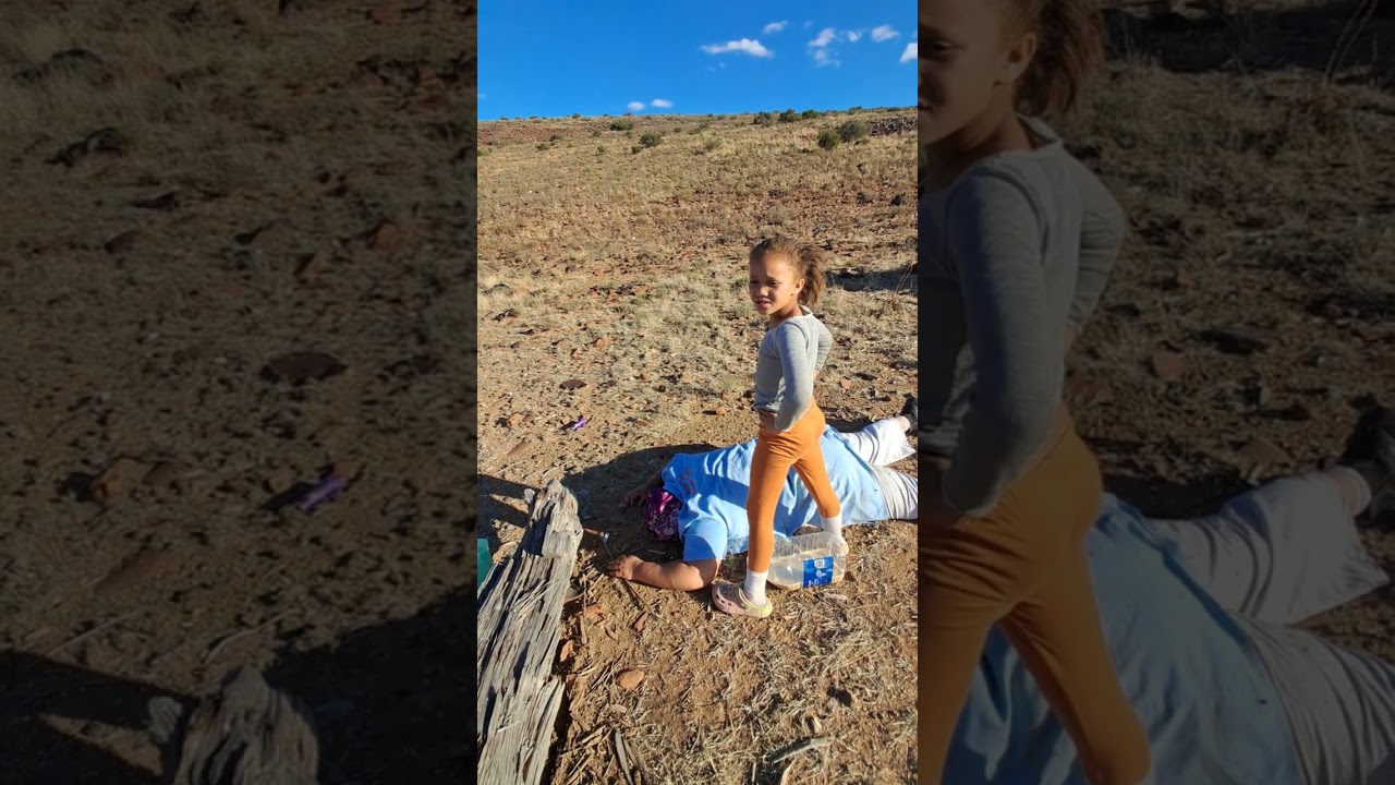 Ek druk deur al maak dit seer ek sal wel die pyn uit smeer 😭😭😭😭😭