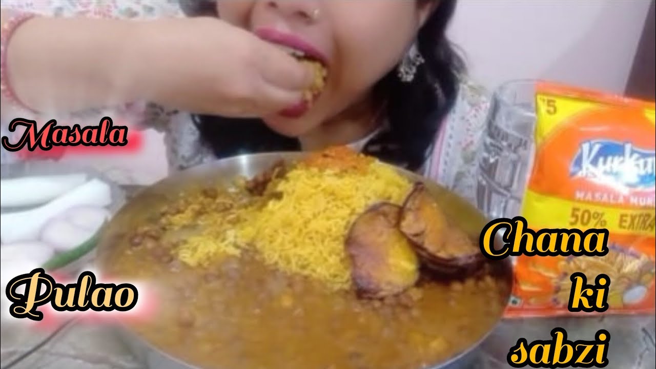 Eating yellow pulao with chana ki sabzi nd begain fry 😋#indianfood #mukbangvideo #eatingshow 