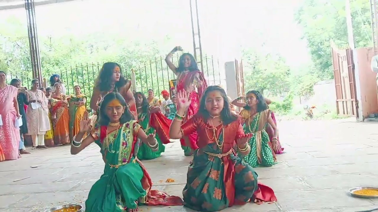  कर्मवीर भाऊराव पाटील विद्यालय, परिंचे, ता -पुरंदर जिल्हा  पुणे मधील इयत्ता सातवी अ चा अप्रतिम नृत्य