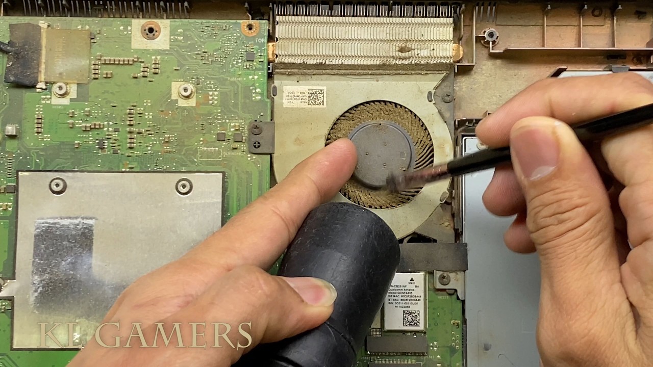 ASUS A542U-FDM125T Laptop disassemble clean dust change Battery