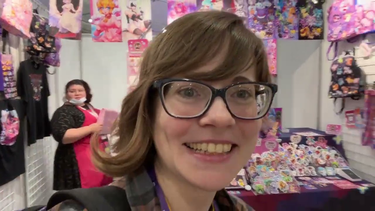 LIVE FROM TWITCHCON SAT NITE p1🌙 artist alley & beyond!!