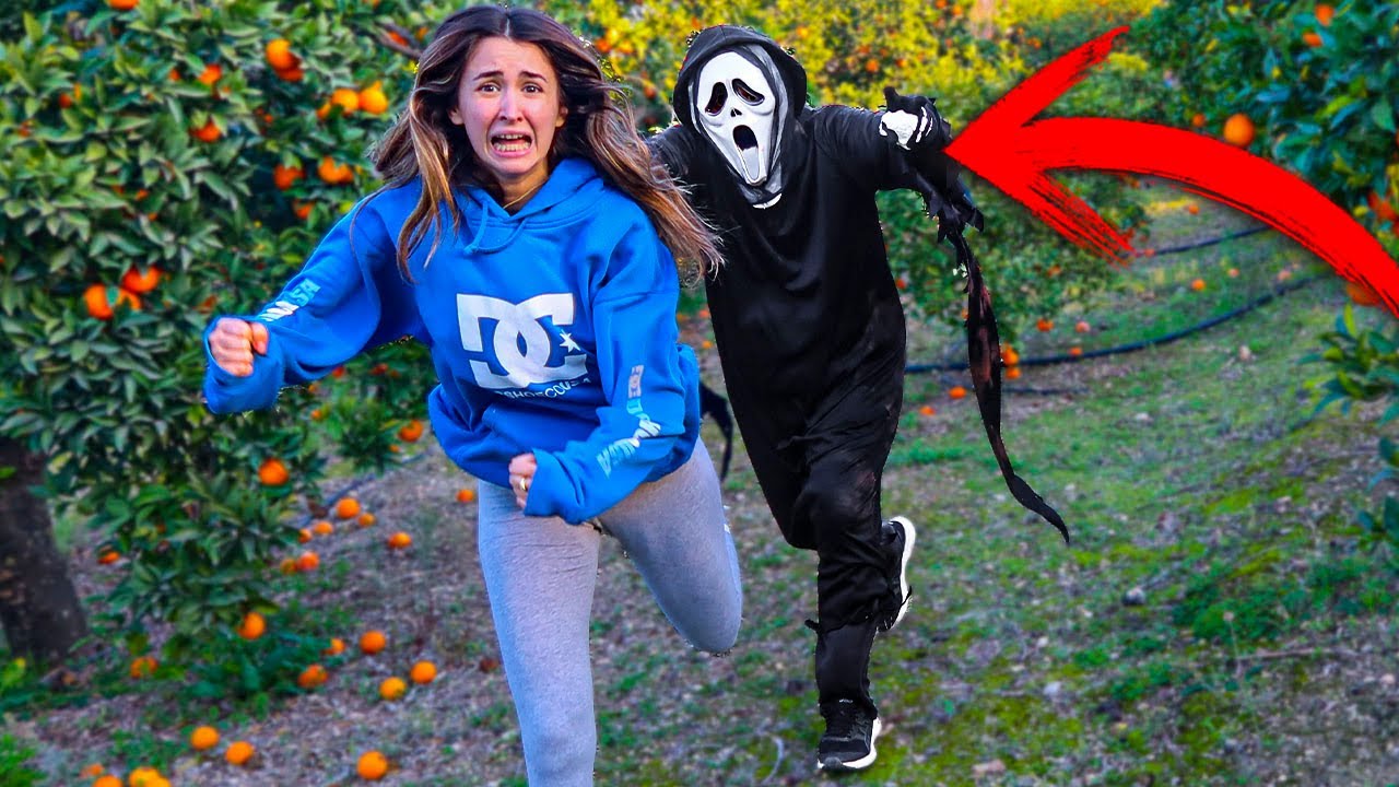 GHOSTFACE ME PERSIGUE!! INTENTO ESCAPAR DE SU ESCONDITE SECRETO