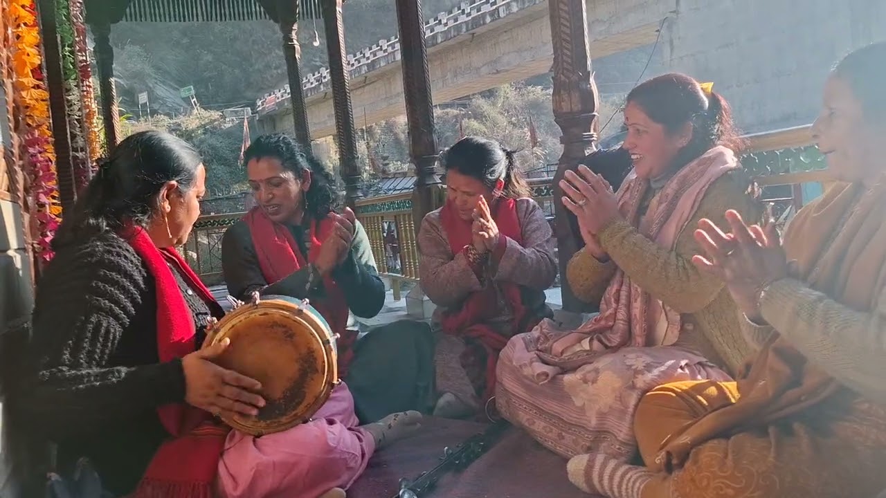 तेरे डमरू की धुन सुनकर मै काशी नगरी आई हु🕉🕉🕉🕉🕉