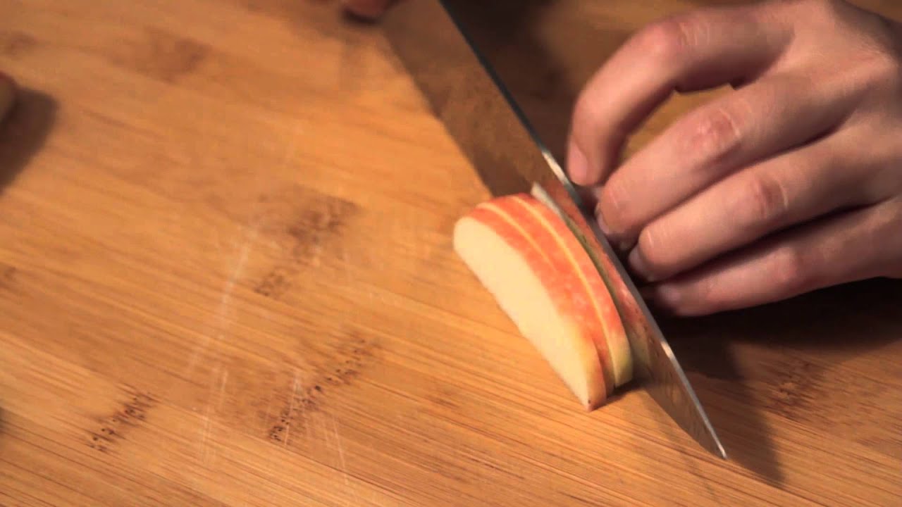 Knife Cuts: How To Julienne Apples