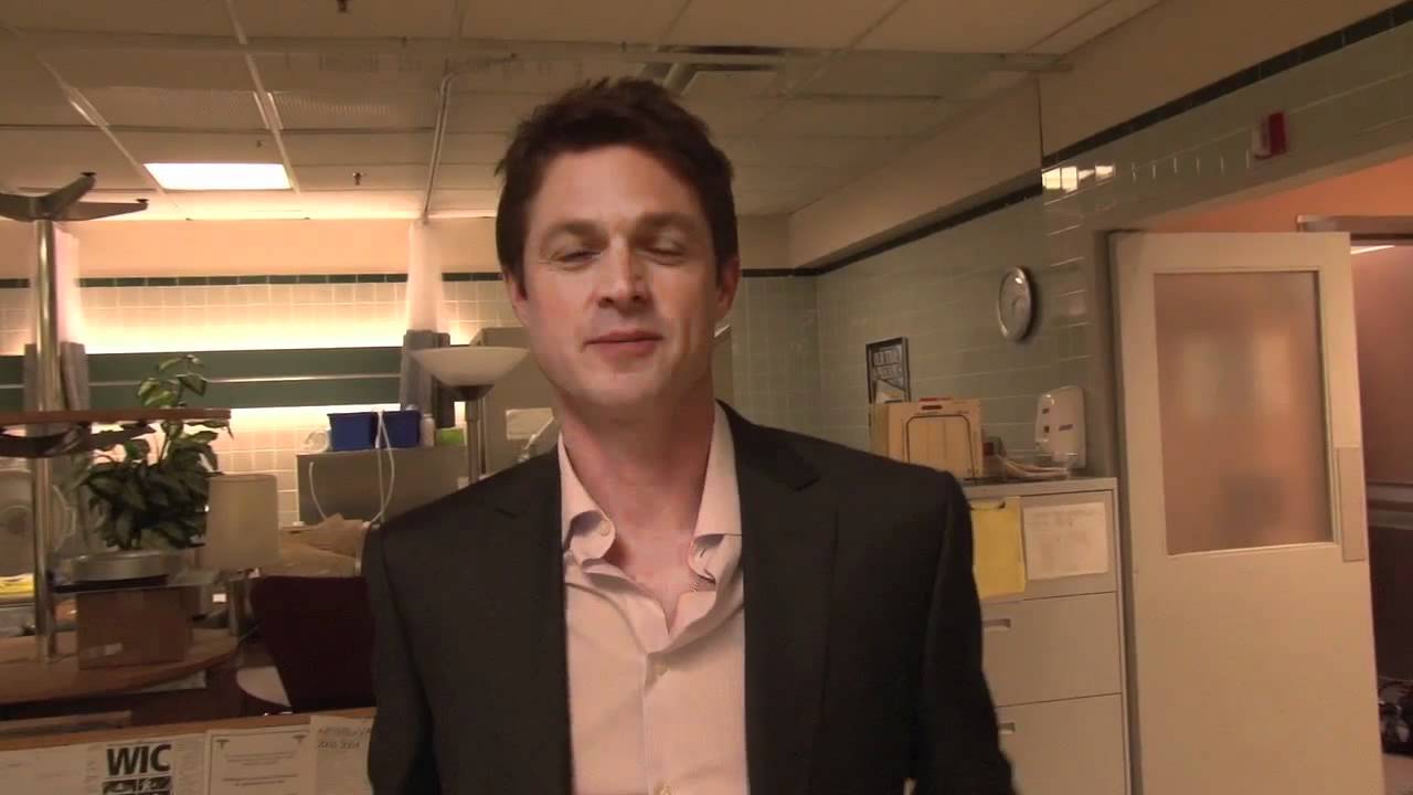 Eric Close Has A God Complex on Law & Order: SVU