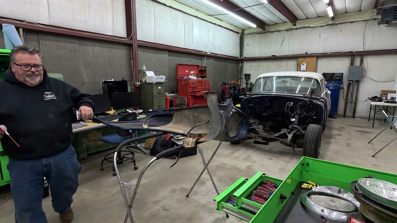 Resurrection of my old 55 Chevy - Discovery time for the fenders