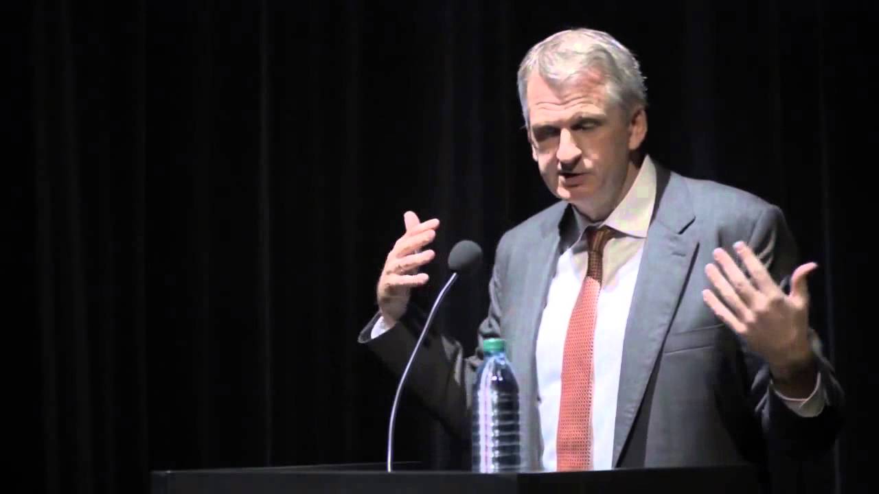 Timothy Snyder: The Russian Military Tactic of 'Reverse Asymmetrical Warfare' in Ukraine