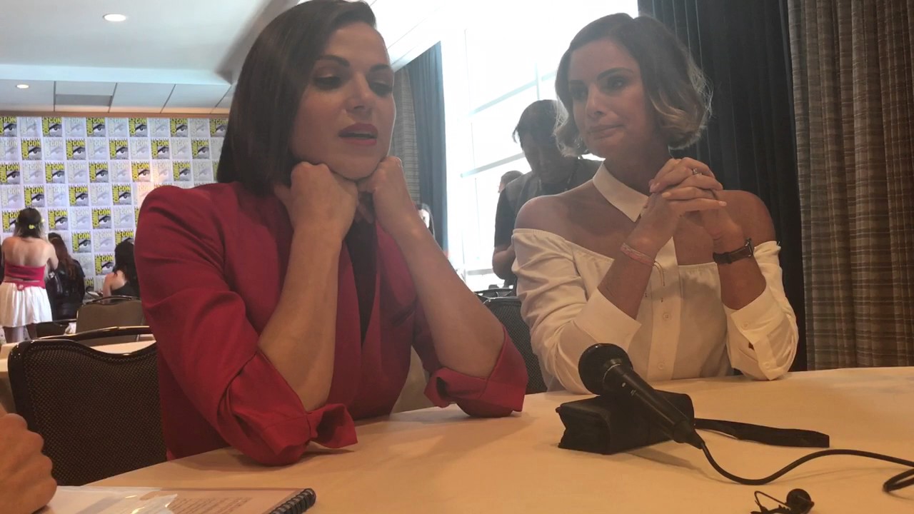 SDCC 2017 Once Upon A Time: Lana Parrilla and Gabrielle Anwar
