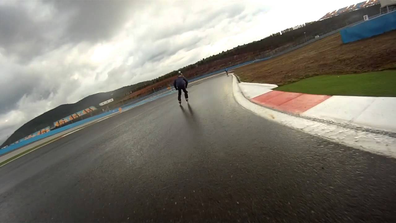 Formula 1 Pistinde Paten Turu