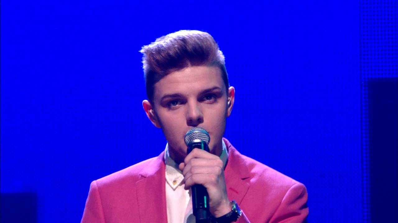 Gilles en Bent zingen 'Stepping out' | Liveshow | The Voice van Vlaanderen | VTM