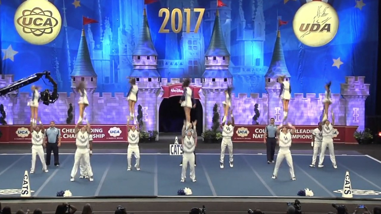 #22! Kentucky Cheer