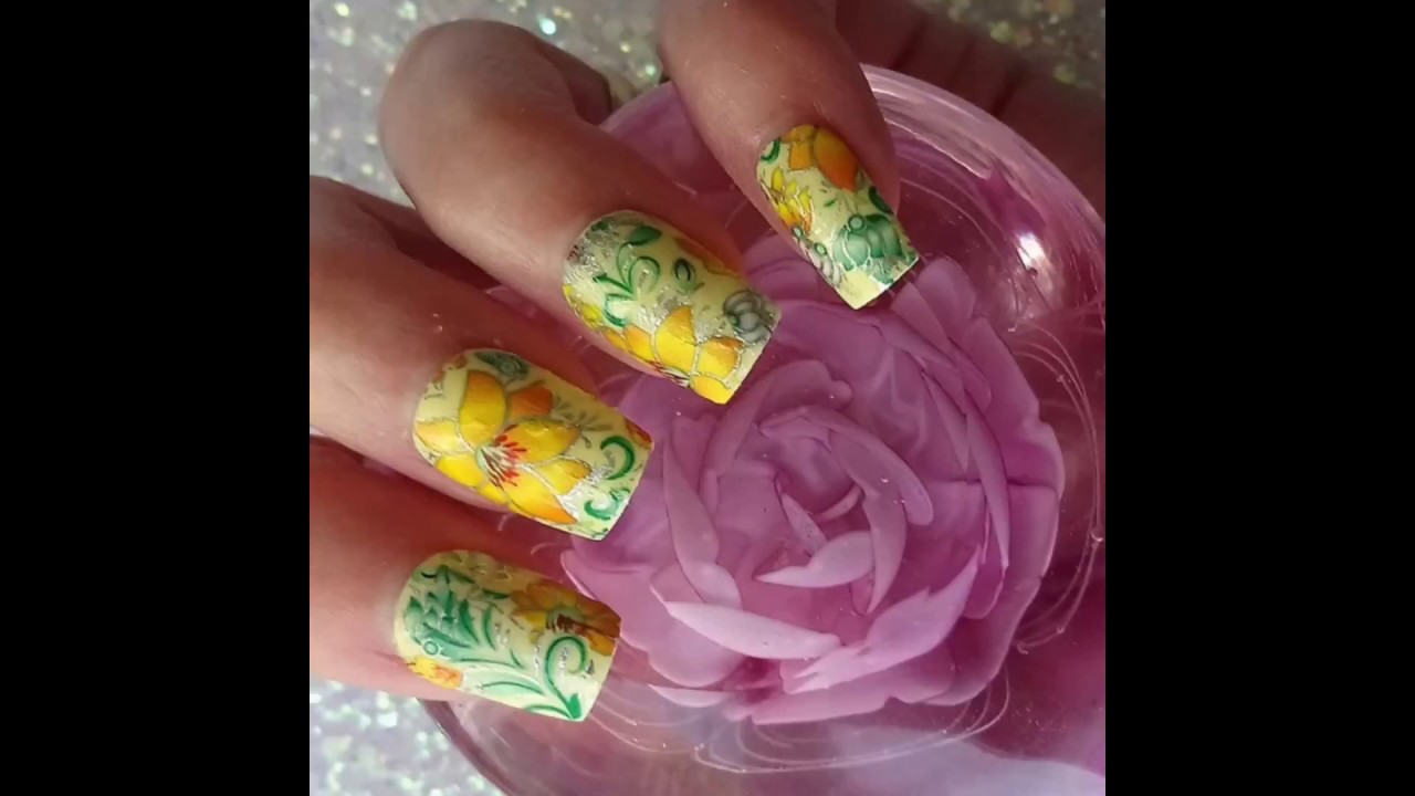 How to apply nail art foil using both nail foil glue and normal nail polish.