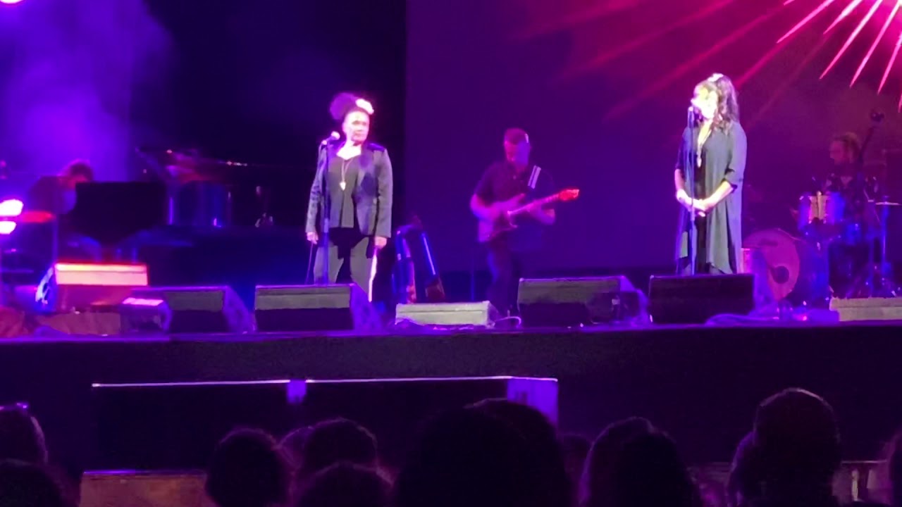 Vika and Linda, ‘Bridge Over Troubled Water’ (dedicated to Michael Gudinski), WOMADelaide, 7/3/21
