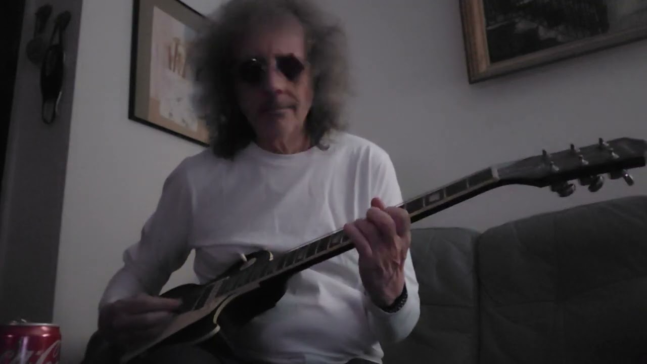 Blues-boogie jam-track to ring in 2026 (party like its '72)   ★★★   01.01.26