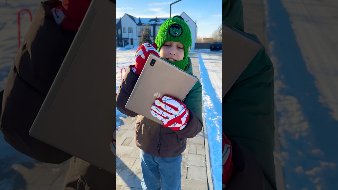 My son's gift wasn't a success 😱‼️🎁#tablet #prank #joke #humor #top #actor
