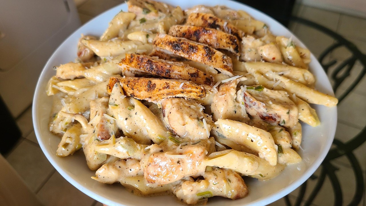 Zatarain's blackened chicken alfredo pasta | Blackened chicken breasts penne pasta and Alfredo sauce