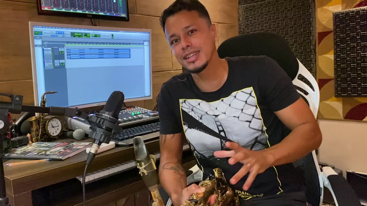 GRAVANDO E MIXANDO SAXOFONE EM CASA