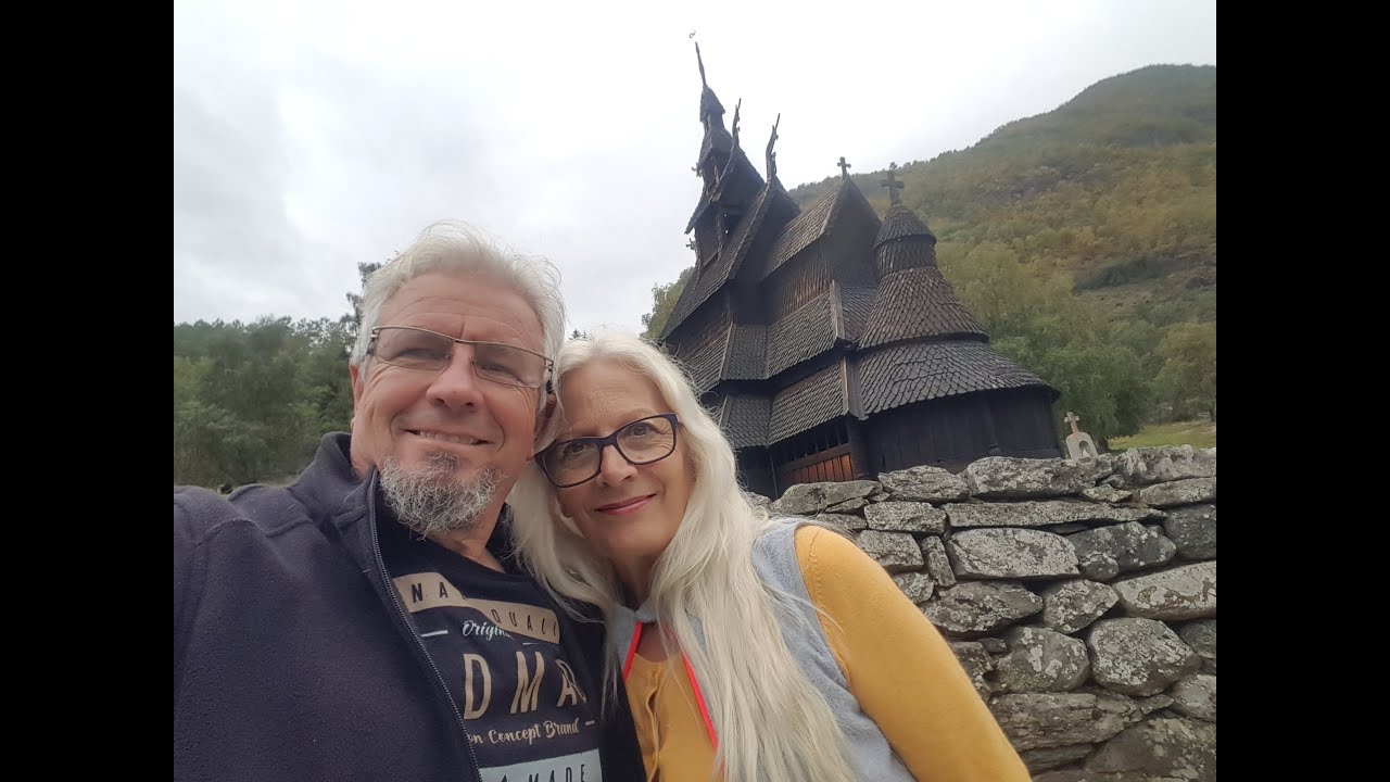 VIAJE A NORUEGA-N.º10-2021-VISITAMOS UNA IGLESIA VIKINGA