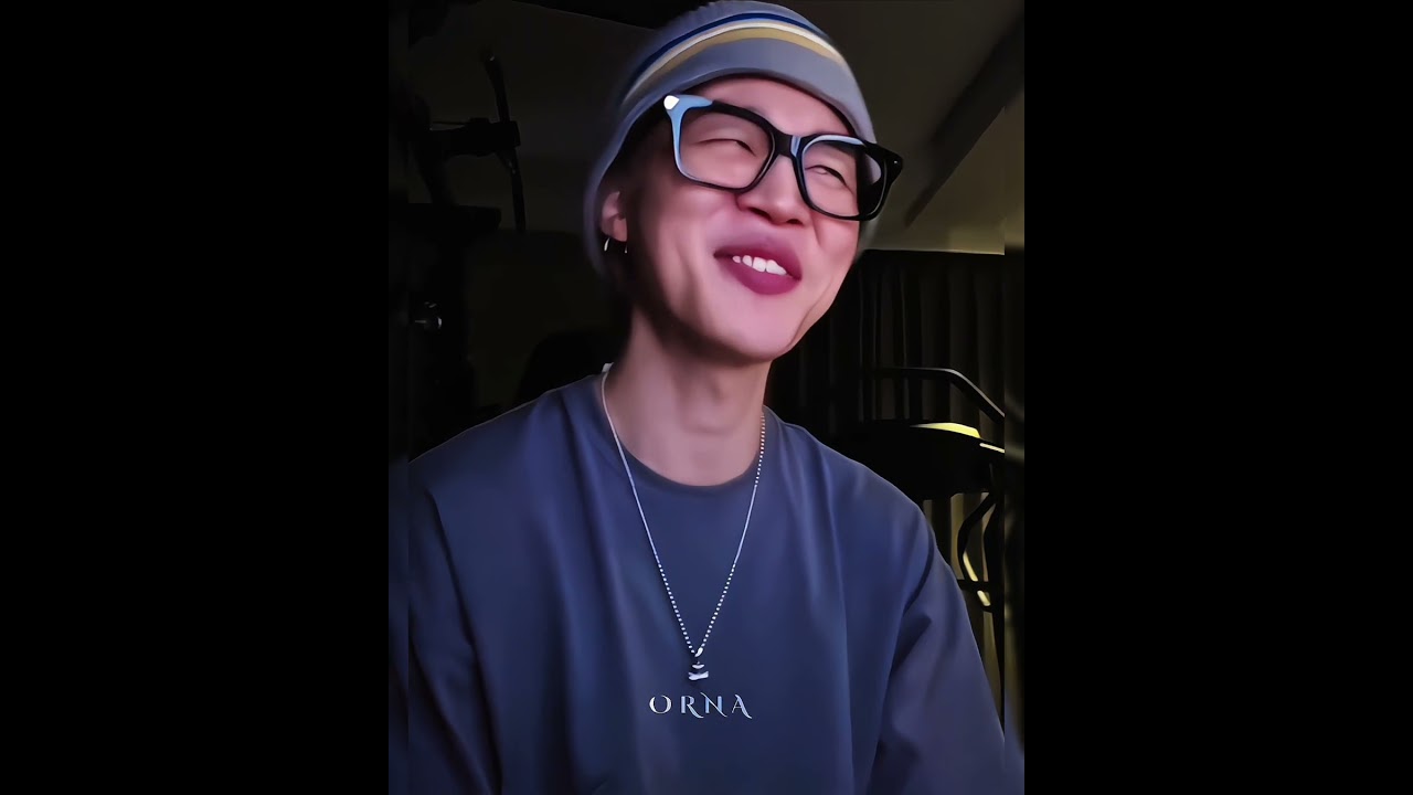 🥹🎀 #youtubeshorts #btsot7forever #trendingshorts #jimin #bts #weverselive