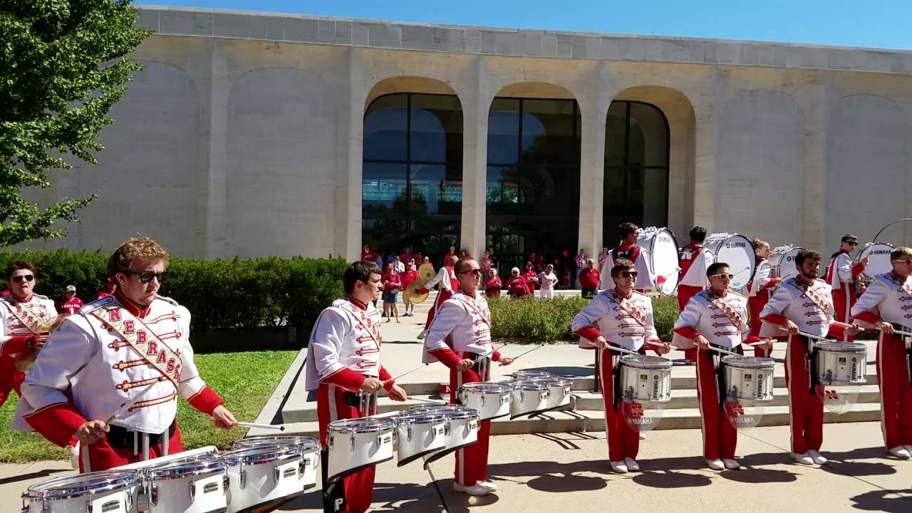 UNL Drumline-Oregon vs Nebraska cadence sequence