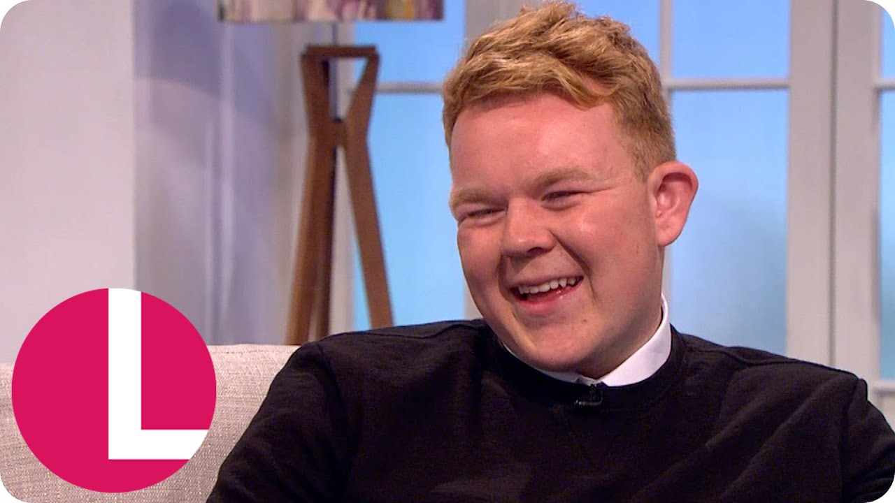 Corrie's Colson Smith On Craig Tinker's Police Force Ambitions | Lorraine
