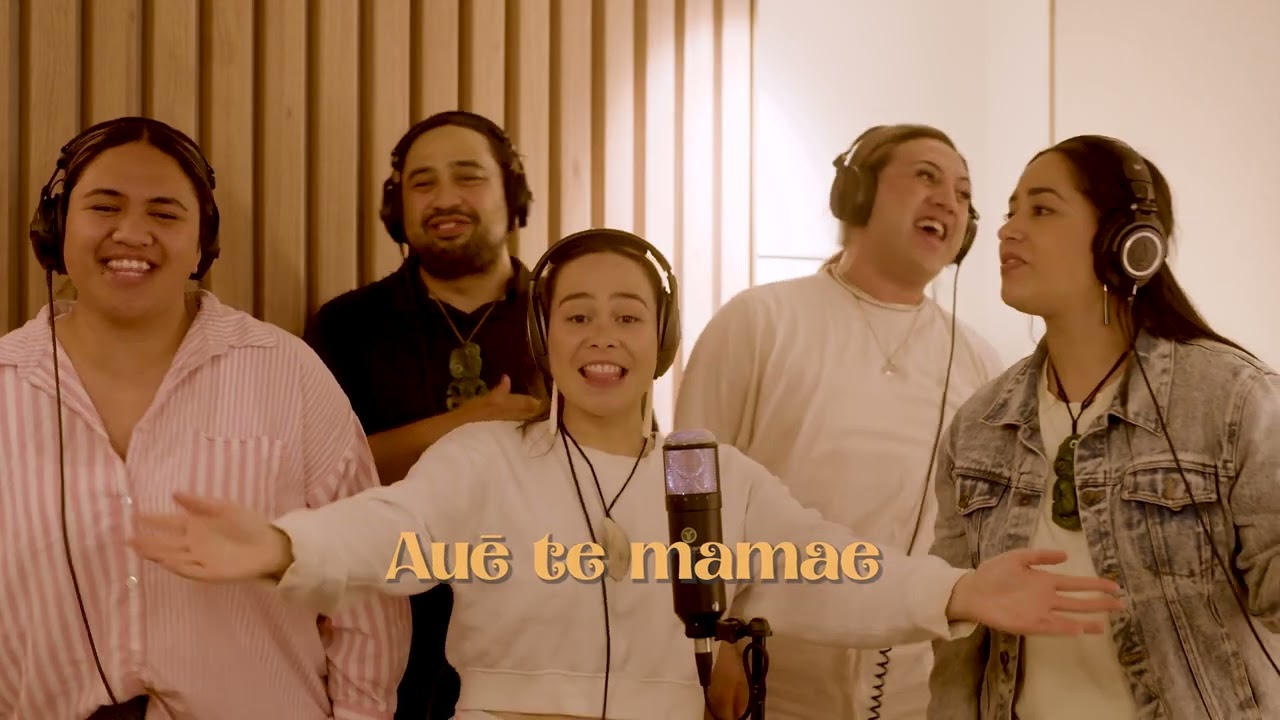 He Aha Kei Taku Uma - Maarama Moturara & Tata Te Aira Muru