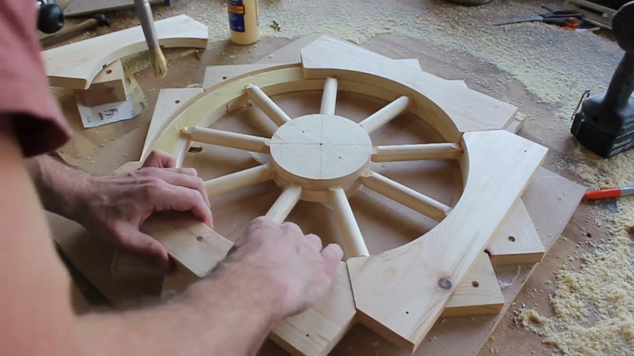 9 Spoke cartwheel made with a router. (part 2 of the Gin cart)