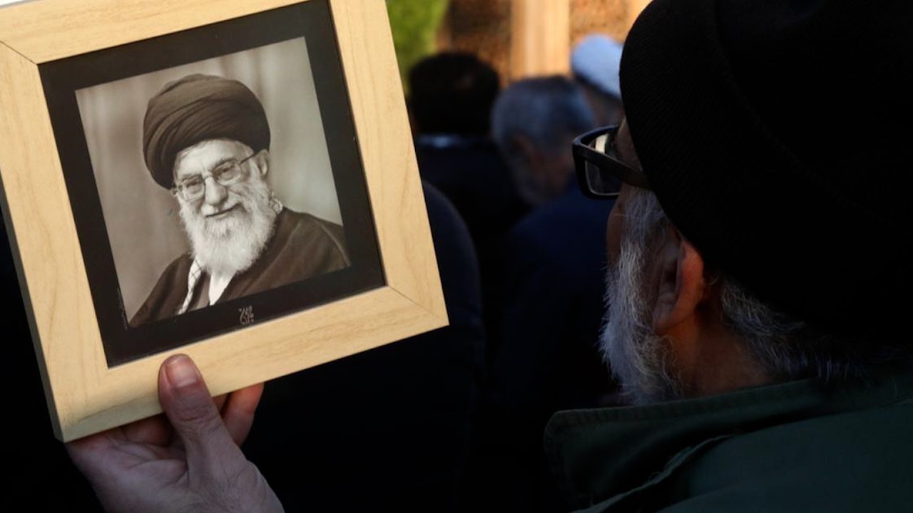 Ideologjia nuk vdes me Khamenein! Kurdët e Irakut dhe Sirisë, i vetmi opsion që… Gjenerali