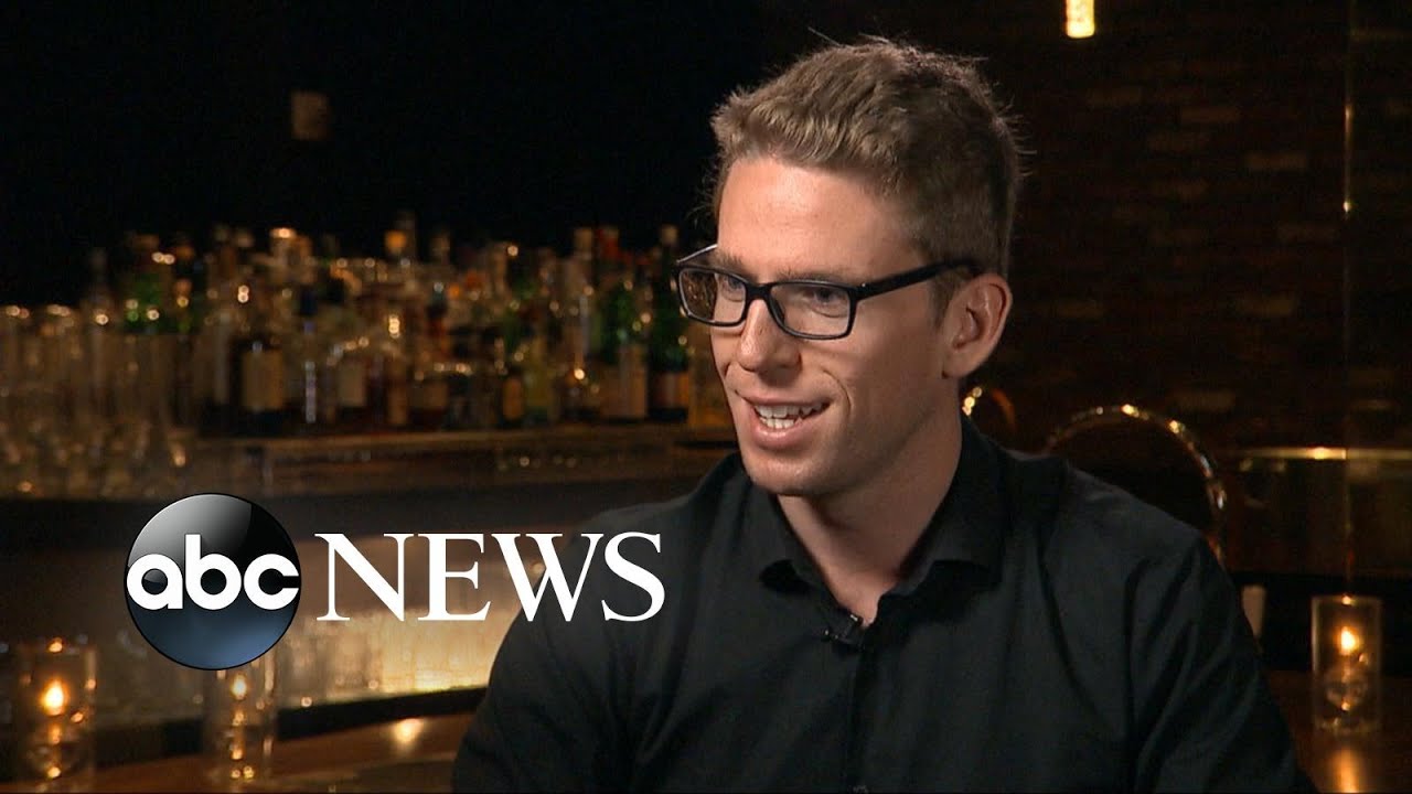 This Travel Hacker Flies Around the World for Almost Nothing