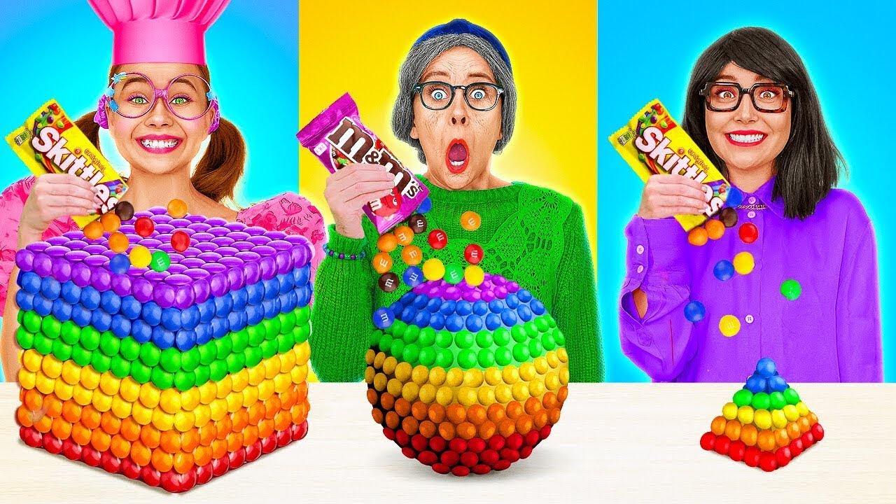 나 대 할머니 요리 챌린지 👵 기하학적 모양 음식 🔶 123 GO! TRENDS의 사탕 배틀