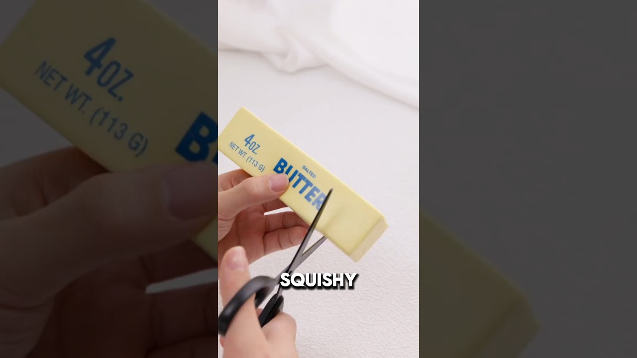 What&rsquo;s Inside This Viral Butter Squishy?
